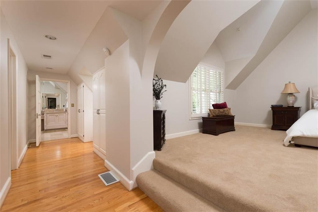 8033 Meadow Lane — photo 22