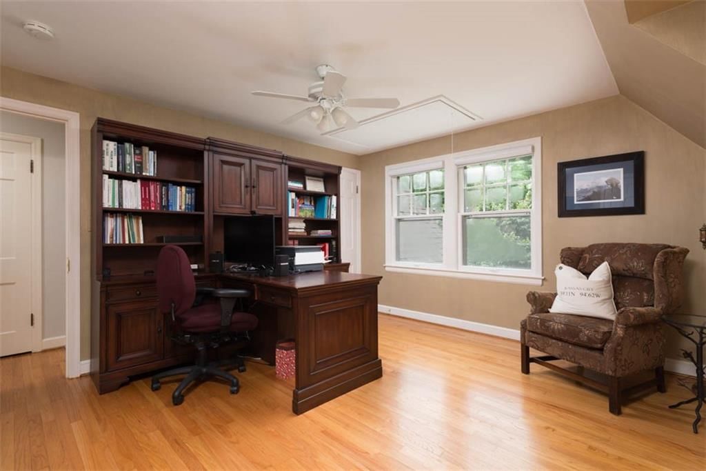 8033 Meadow Lane — photo 31