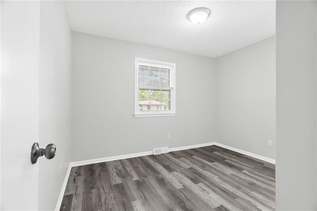 1311 Highland Drive — photo 15