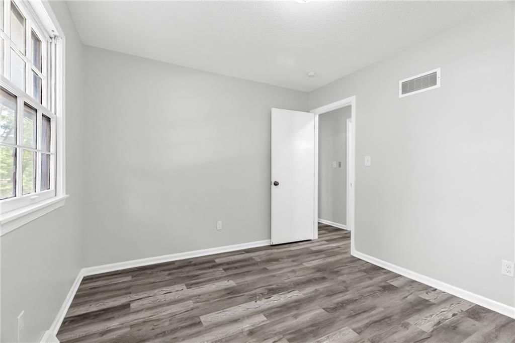 1311 Highland Drive — photo 17