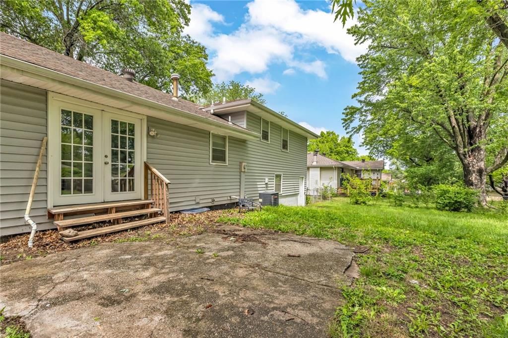 1311 Highland Drive — photo 23
