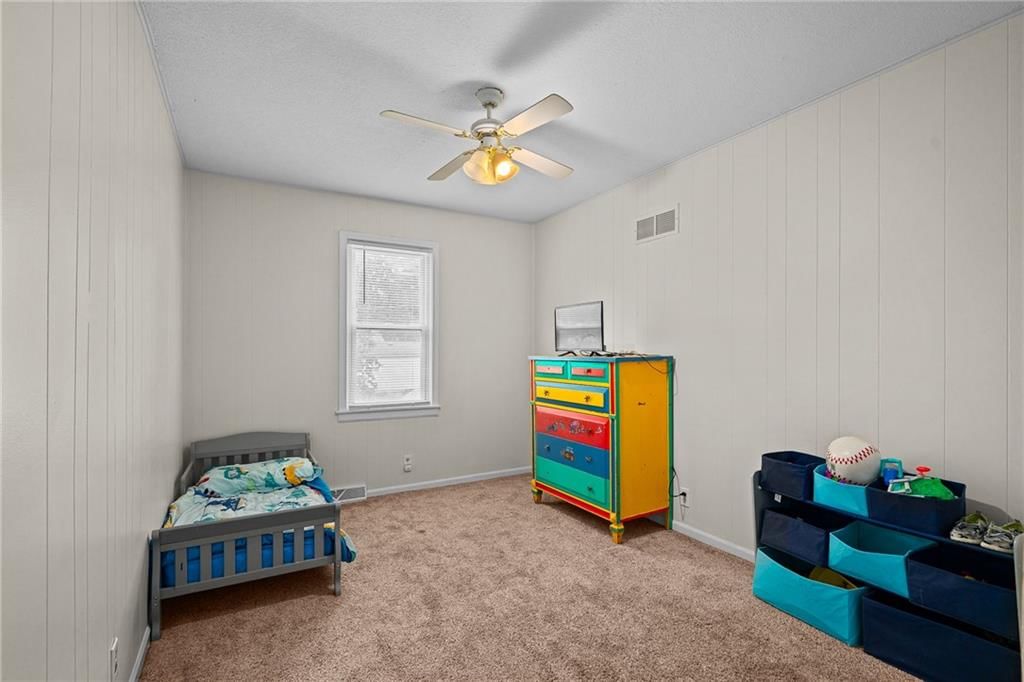 2700 S SCOTT Avenue — photo 22