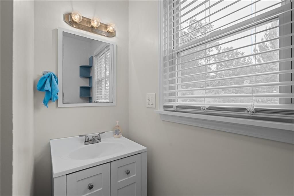 2700 S SCOTT Avenue — photo 24