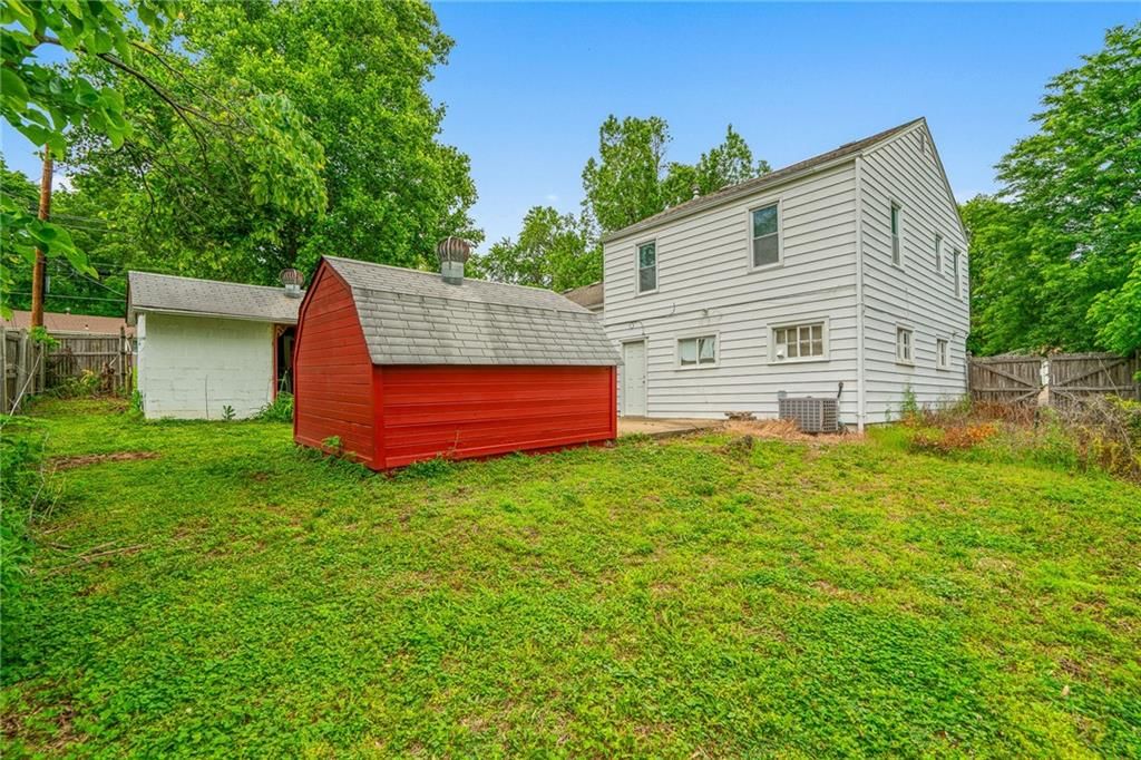 2700 S SCOTT Avenue — photo 30