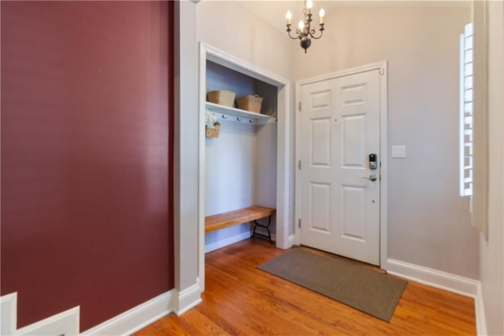 1204 W 70th Terrace — photo 6