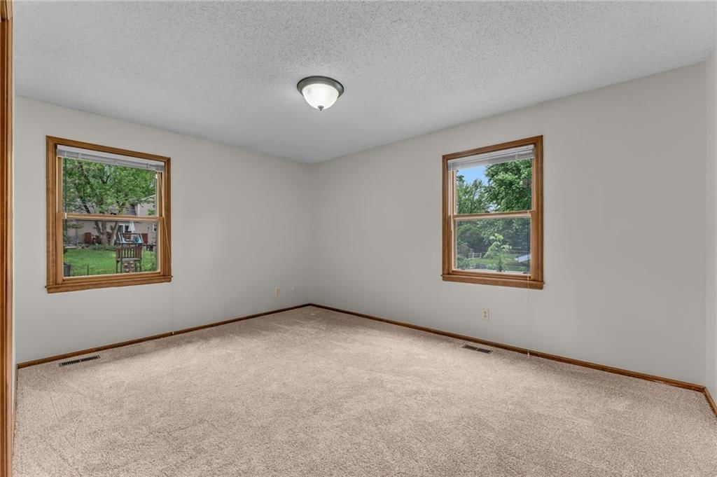 1916 Atchison Avenue — photo 28
