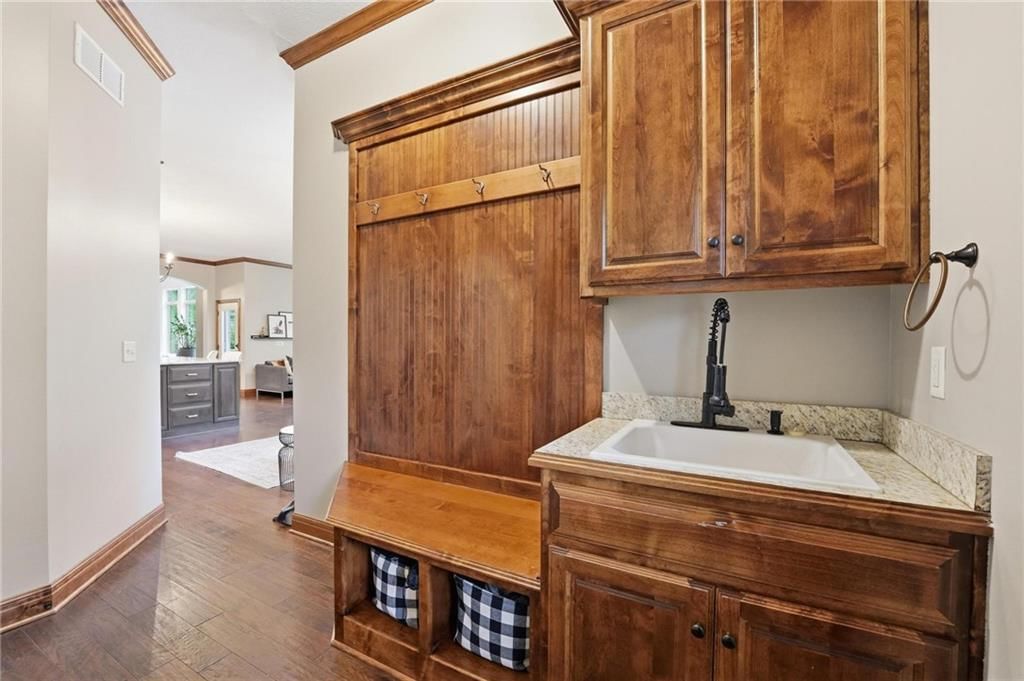 10715 S Appleridge Lane — photo 24