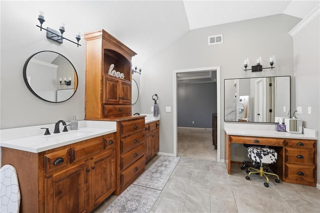 10715 S Appleridge Lane — photo 42