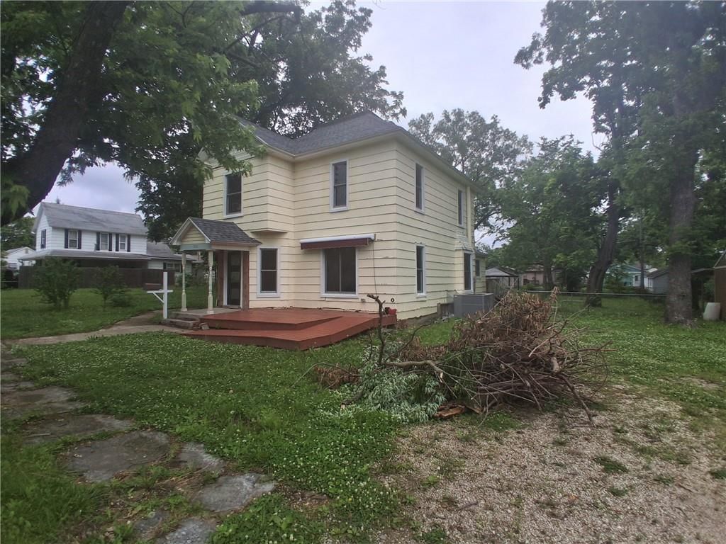 515 S Cottonwood Street — photo 2