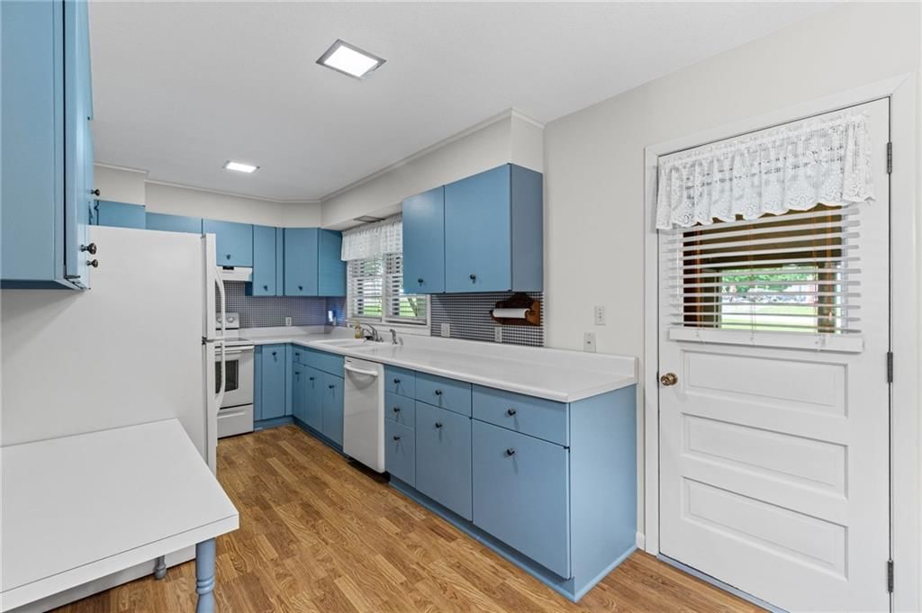 813 N Chestnut Street — photo 7