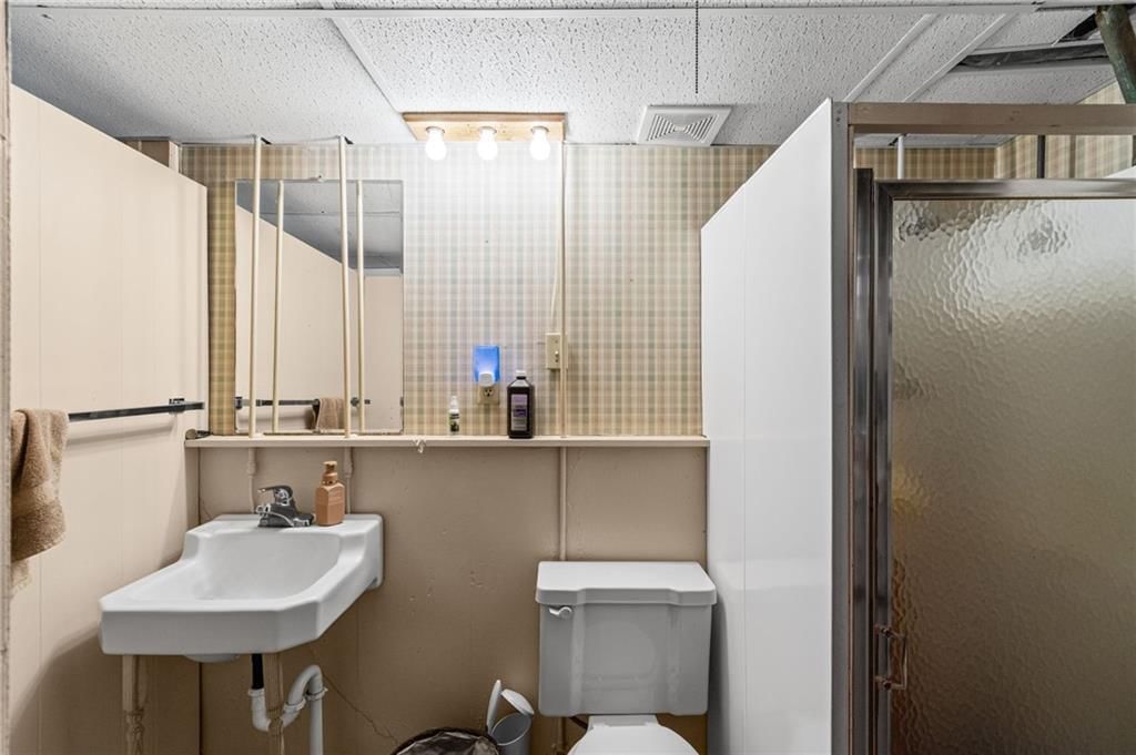 813 N Chestnut Street — photo 22