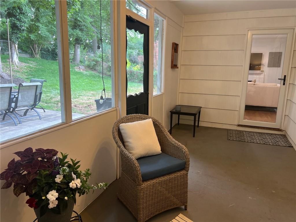 8901 BELLEVIEW Avenue — photo 16
