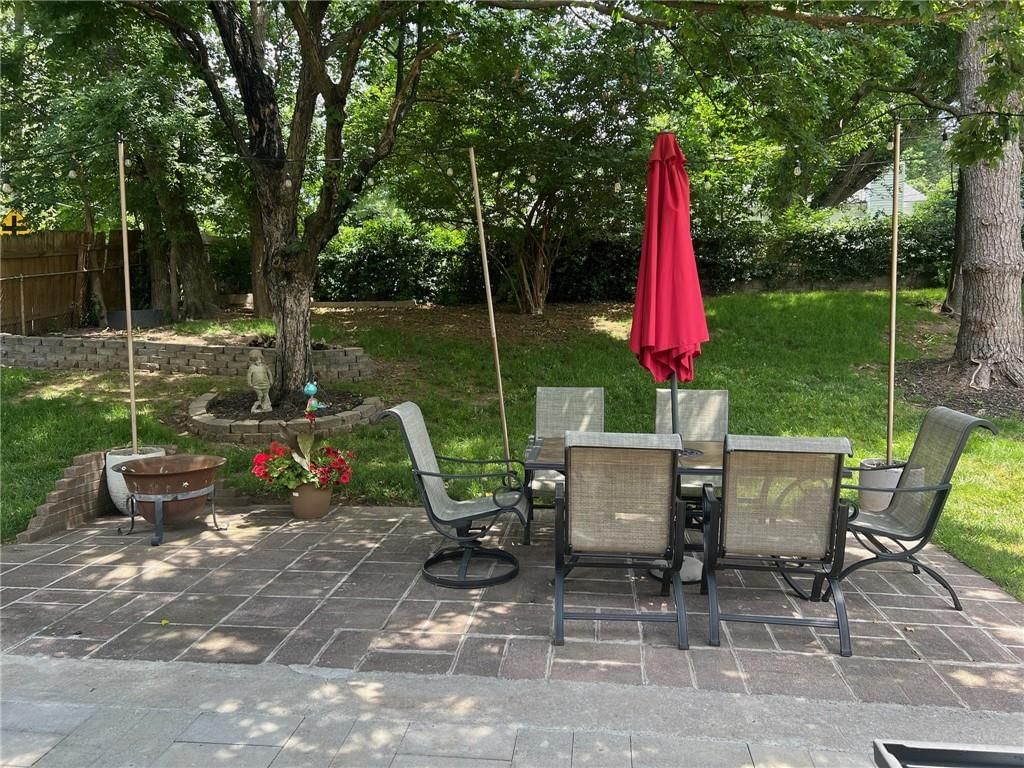 8901 BELLEVIEW Avenue — photo 19