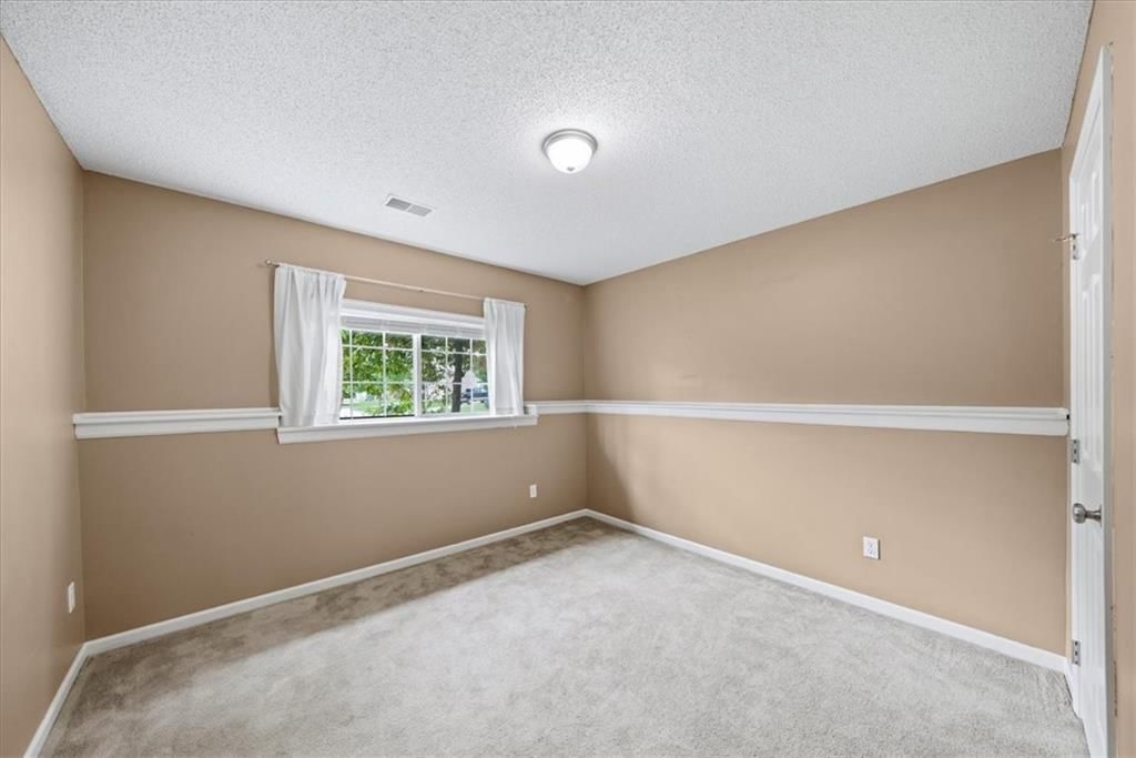 20669 W 124TH Terrace — photo 21