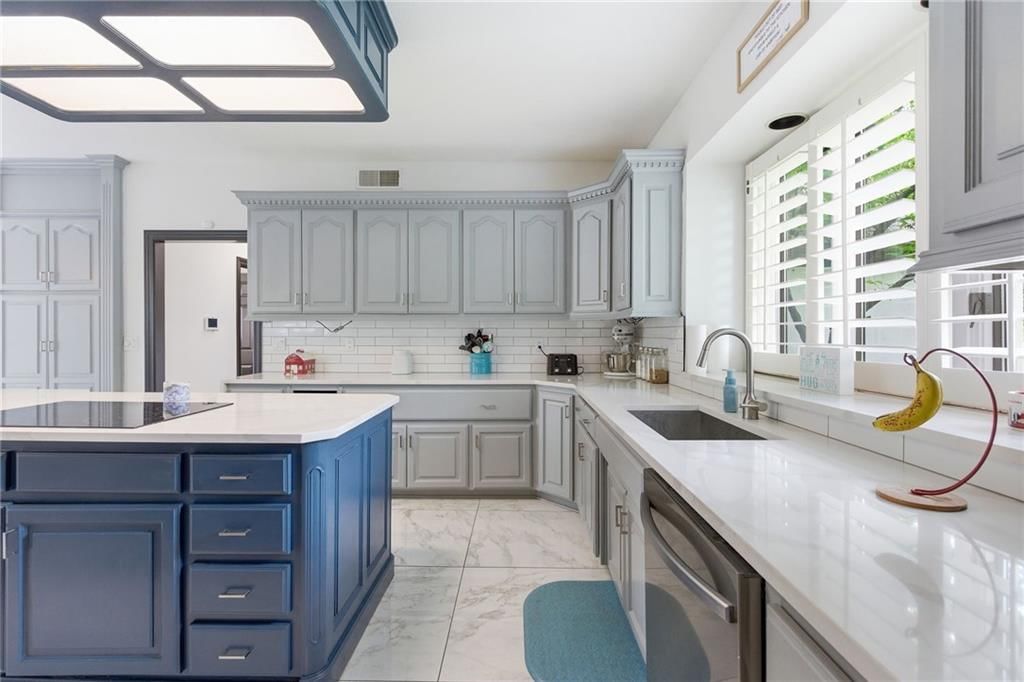 219 Brookside Drive — photo 37