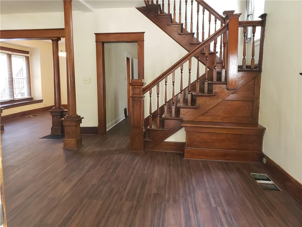 4007 Clark Avenue — photo 5