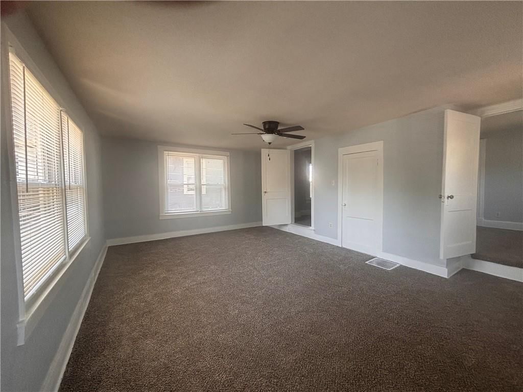 4007 Clark Avenue — photo 33