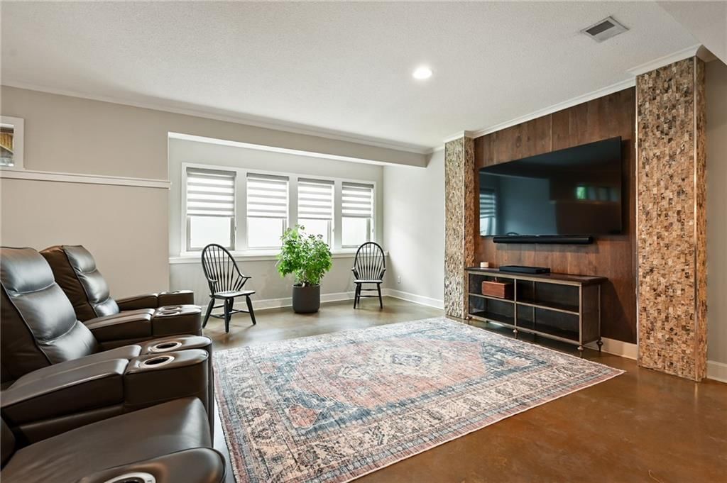 3109 W 156th Street — photo 32