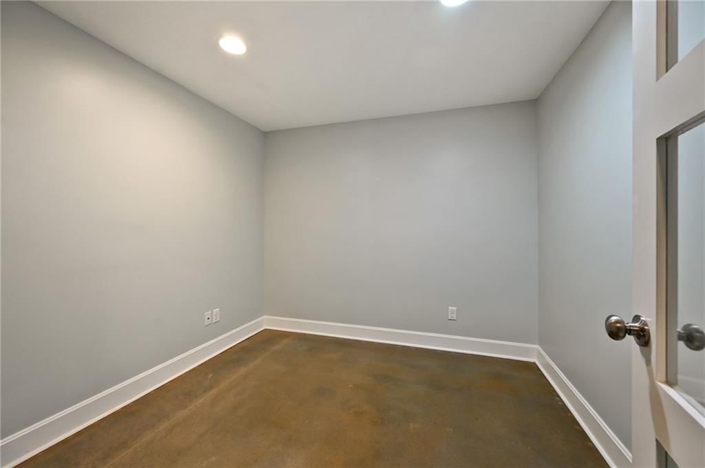 3109 W 156th Street — photo 39