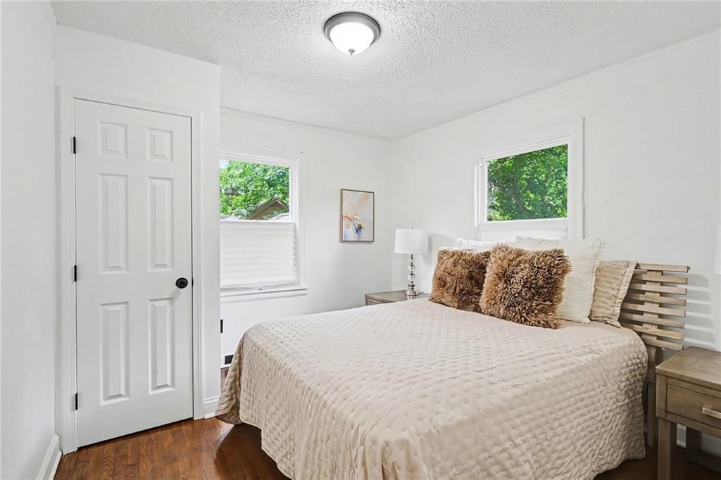 1133 E 75th Street — photo 15