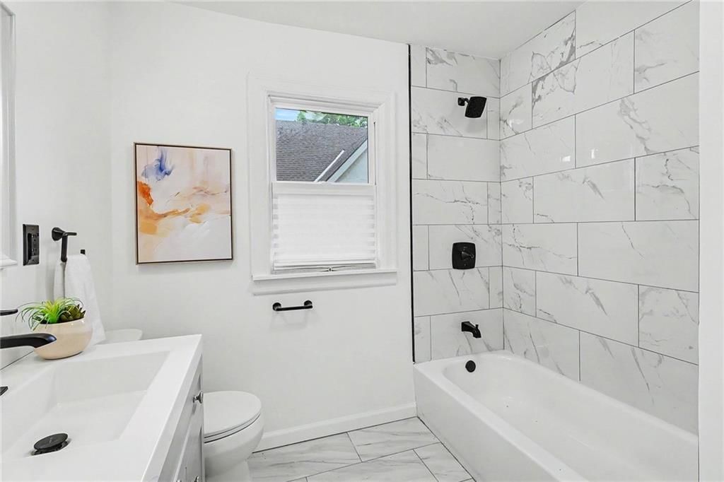 1133 E 75th Street — photo 16