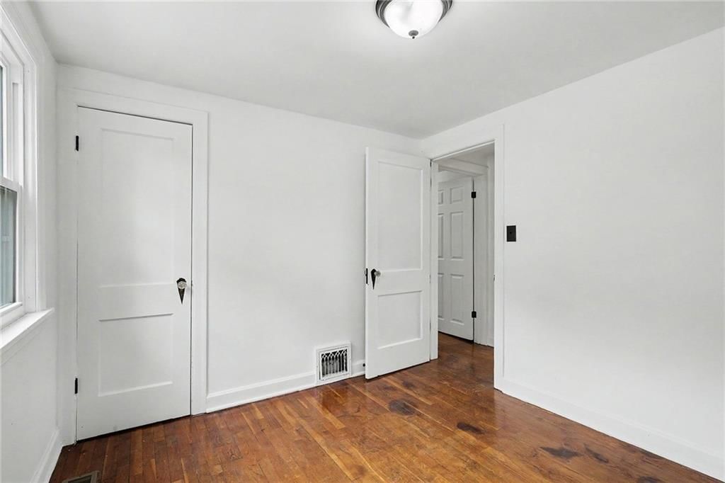 1133 E 75th Street — photo 20