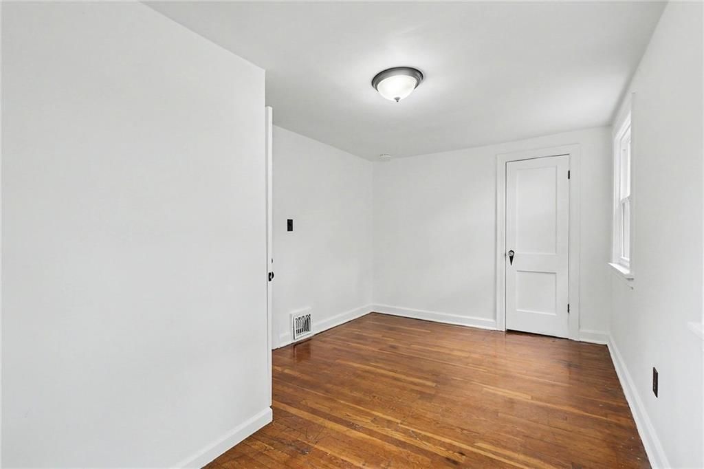 1133 E 75th Street — photo 21