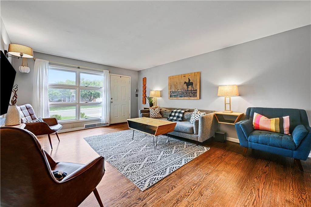 3007 W 49th Terrace — photo 11