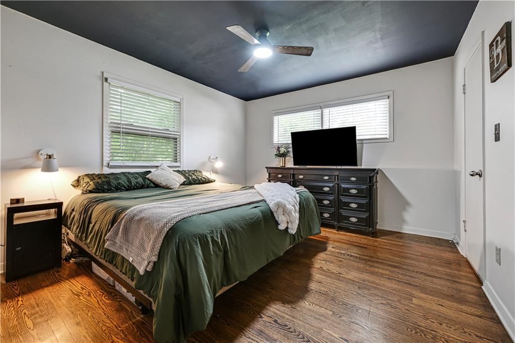 3007 W 49th Terrace — photo 16
