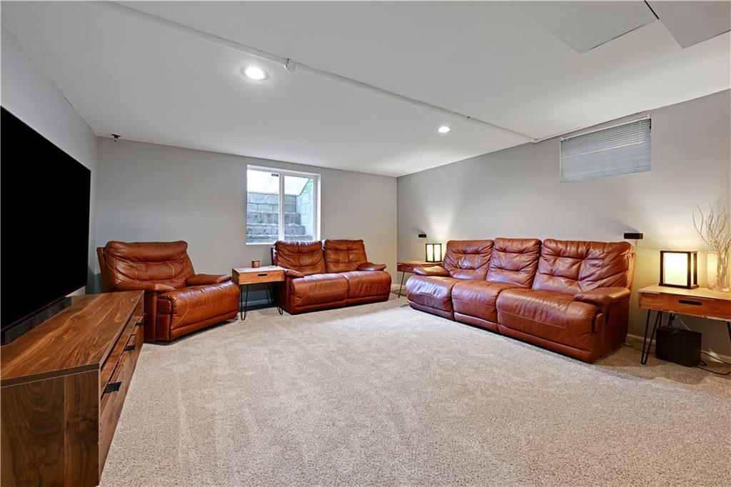 3007 W 49th Terrace — photo 34