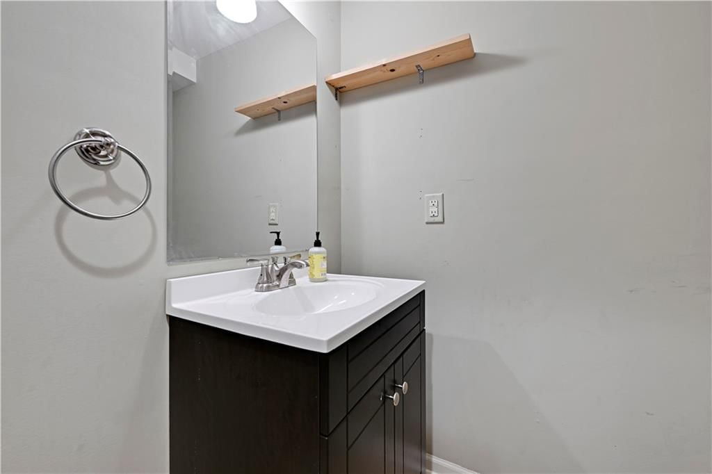 3007 W 49th Terrace — photo 36
