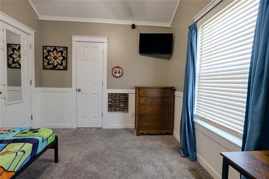 710 SW Brome Drive — photo 18