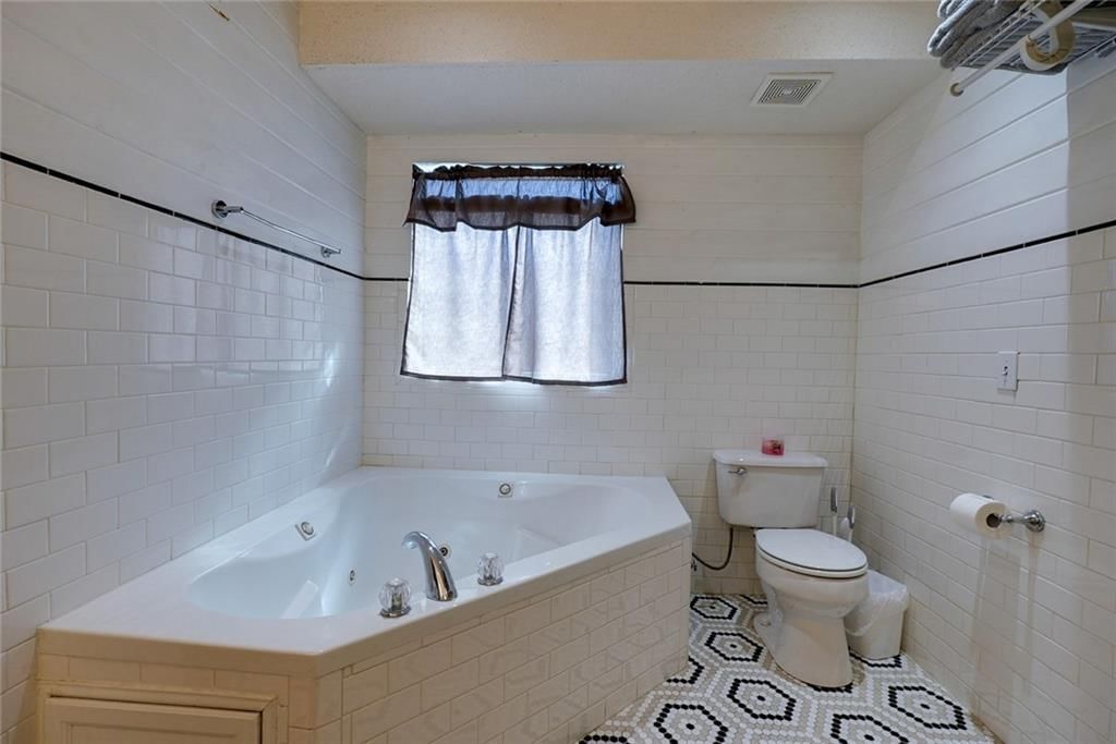 710 SW Brome Drive — photo 24