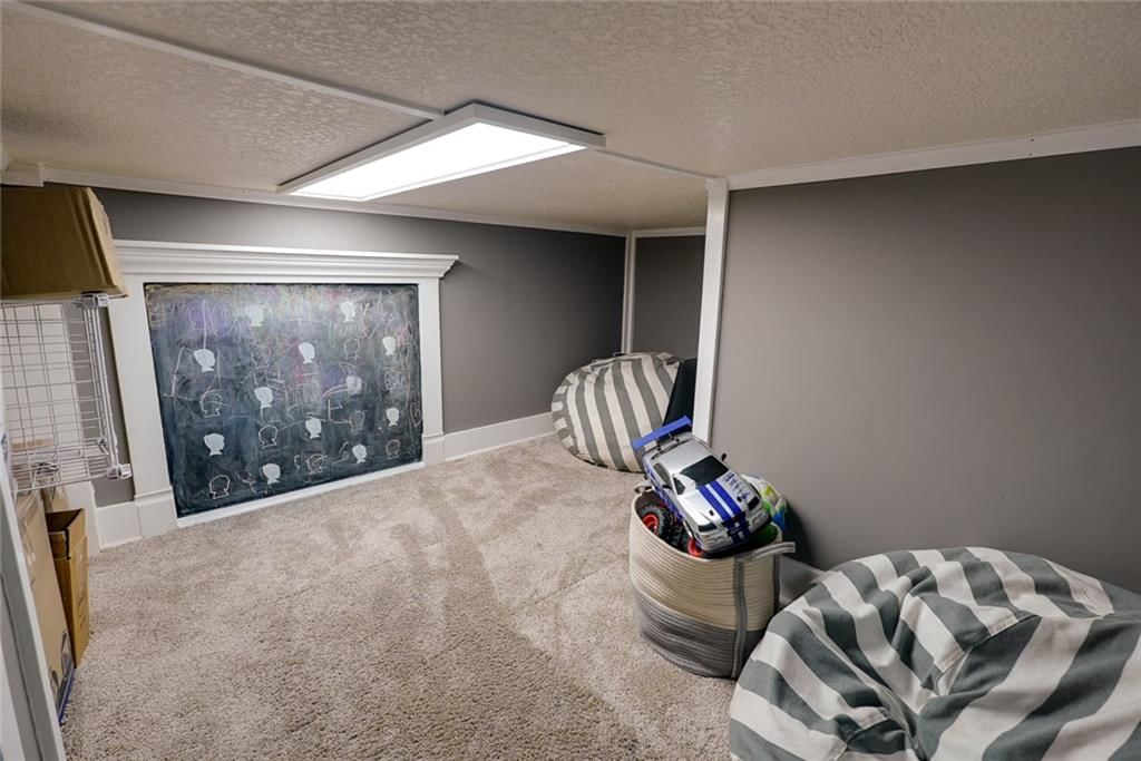 710 SW Brome Drive — photo 32