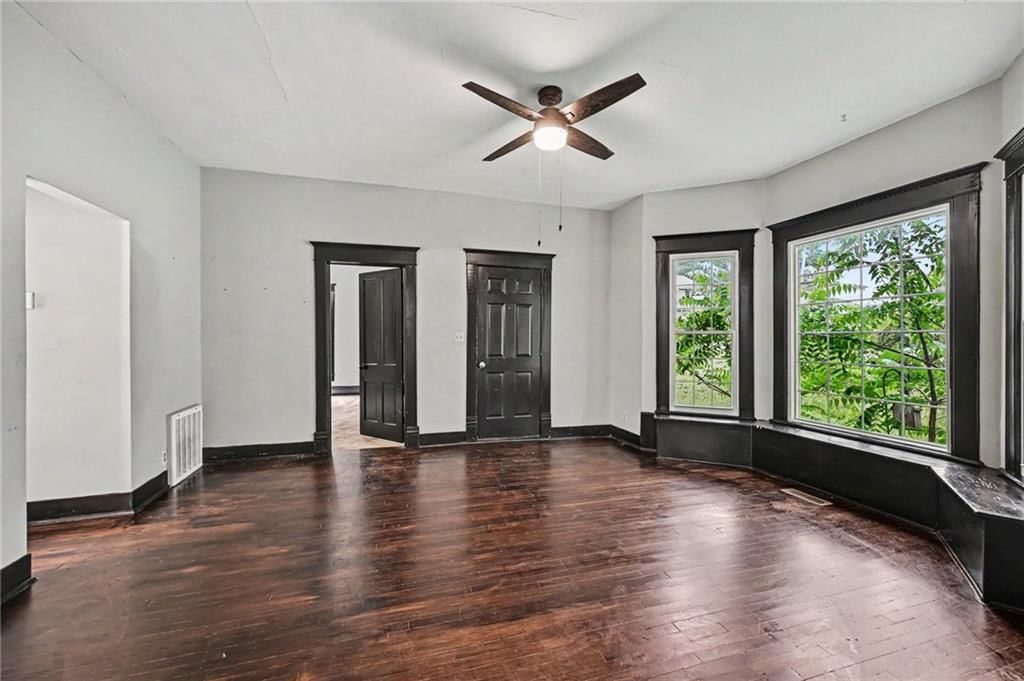 308 S Bridge Street — photo 10