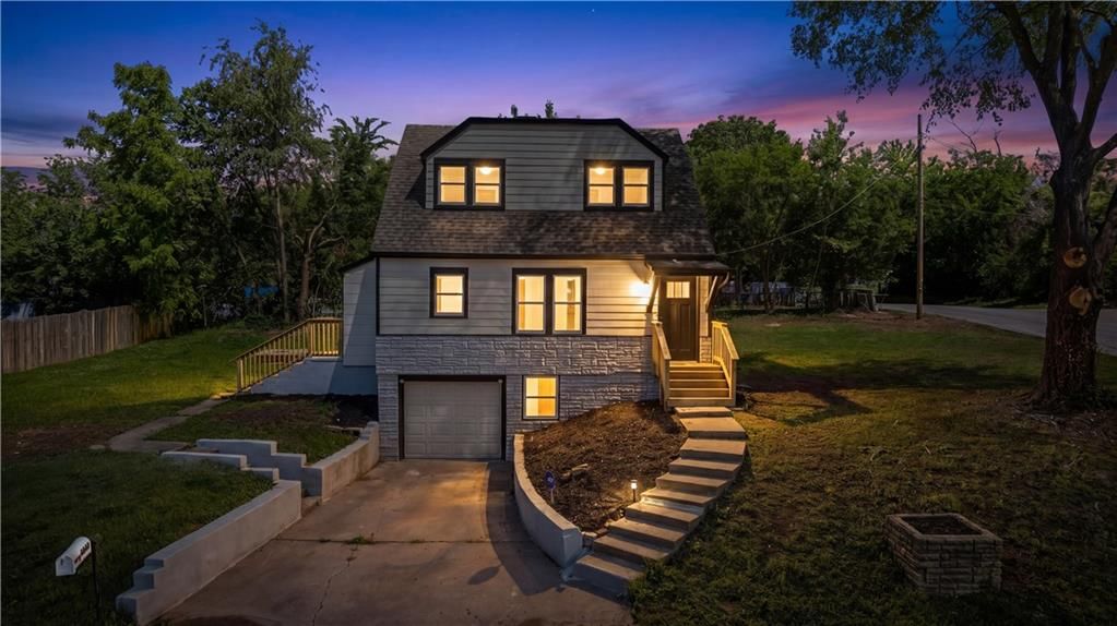 4848 Oakland Avenue — photo 35