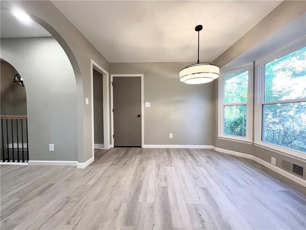 718 NE Mulberry Street — photo 10