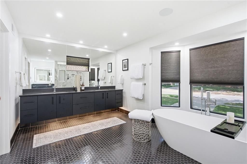 3205 W 83rd Street — photo 35