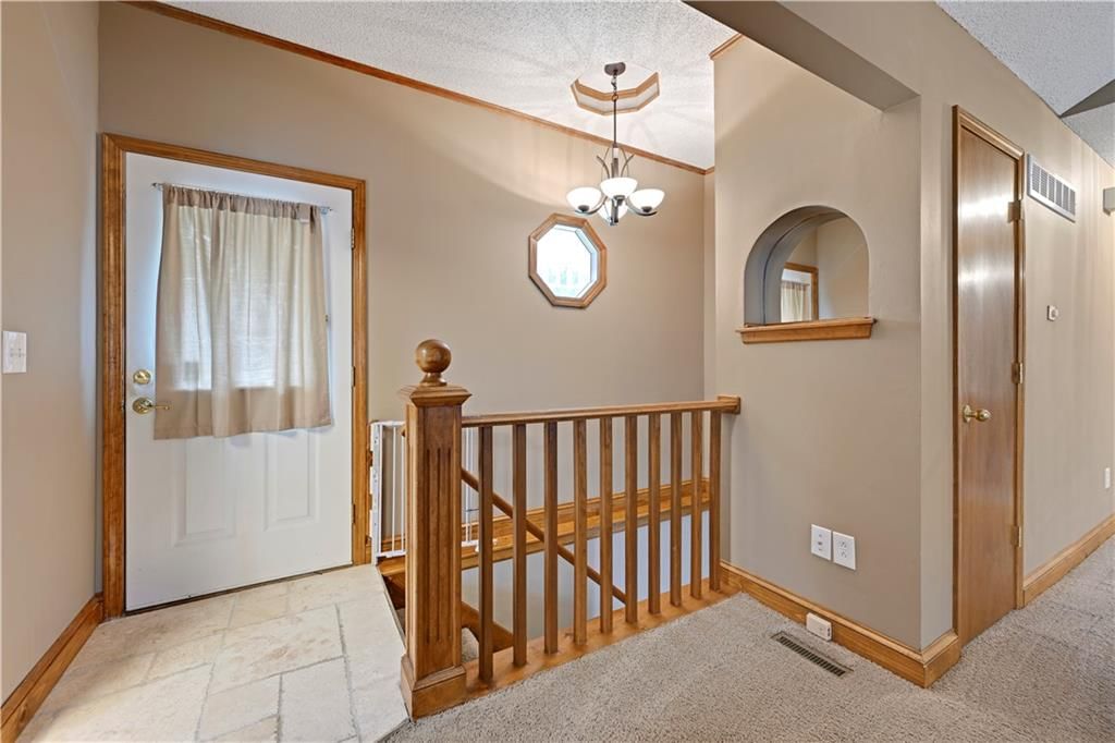 1200 NE COLLEEN Drive — photo 5