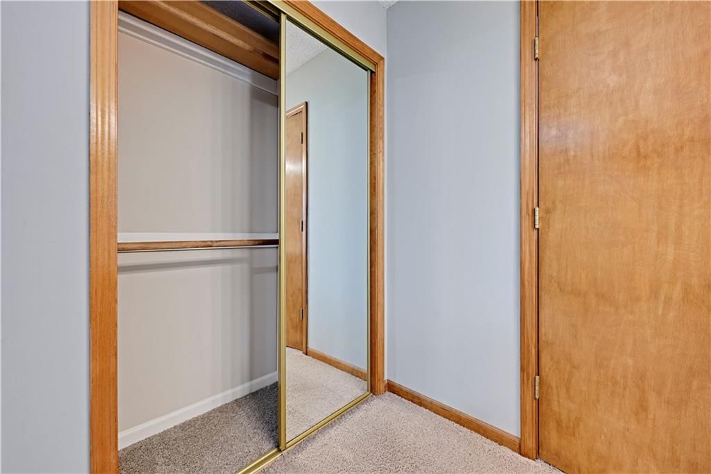 1200 NE COLLEEN Drive — photo 20