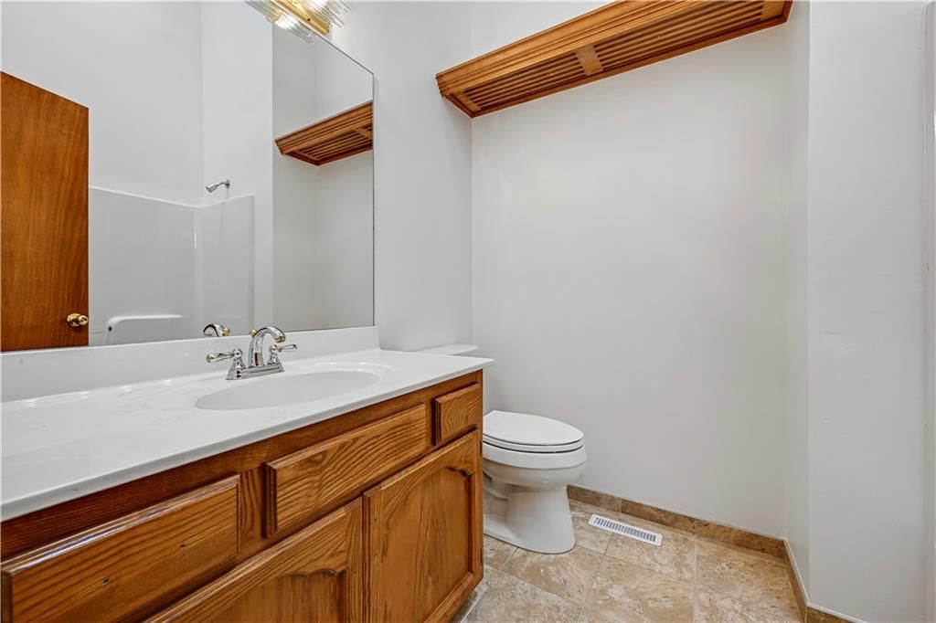 1200 NE COLLEEN Drive — photo 24