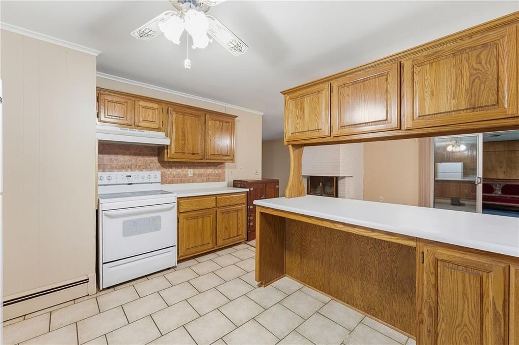 711 W Montgomery Street — photo 18