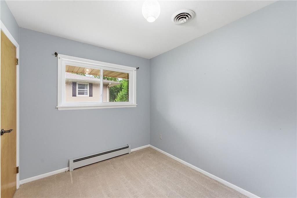 711 W Montgomery Street — photo 24