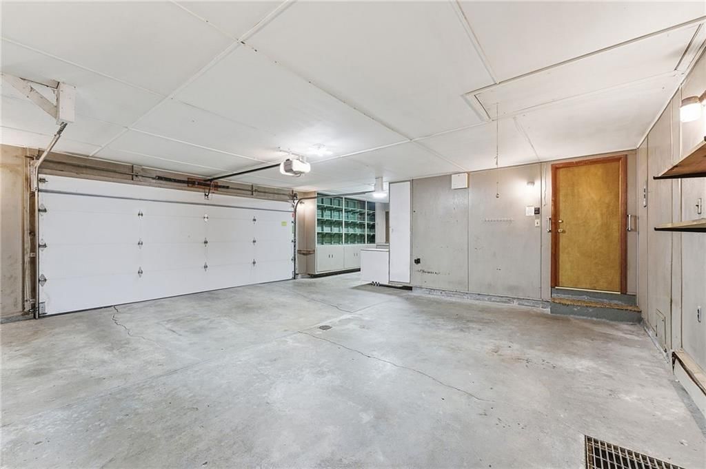 711 W Montgomery Street — photo 29