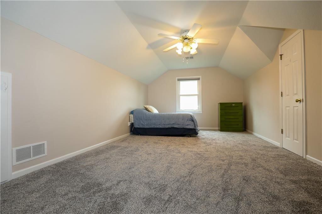 223 W Colleen Court — photo 15