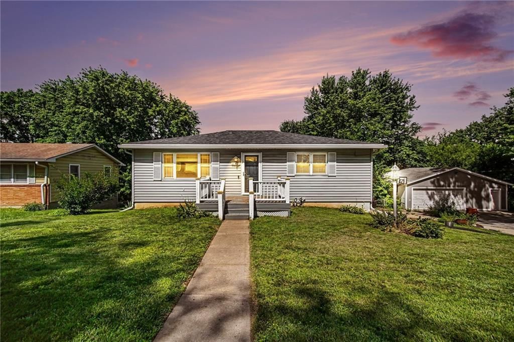 5808 Pleasant Avenue, St Joseph, MO