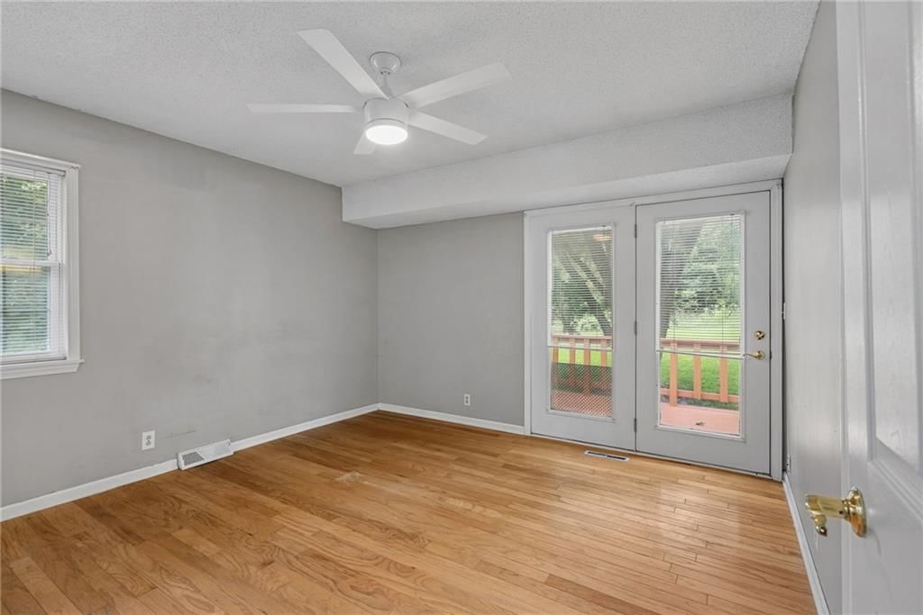14396 GREENTREE Lane — photo 18
