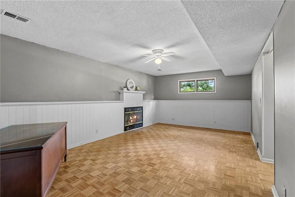 14396 GREENTREE Lane — photo 26