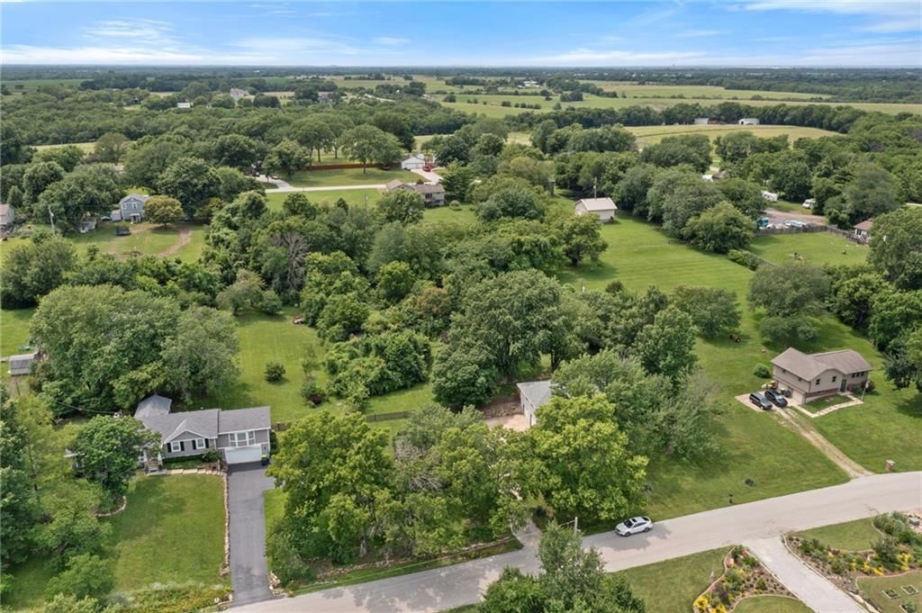 14396 GREENTREE Lane — photo 41