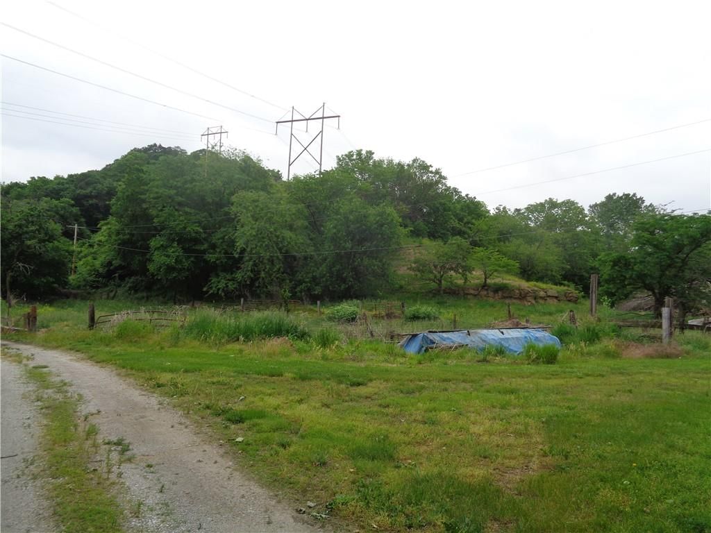 3905 N Barnes Road — photo 3